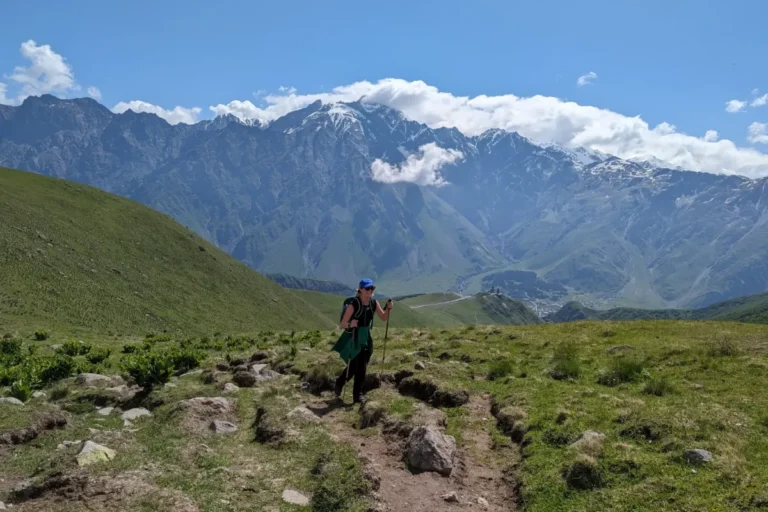 hiking-from-kazbegi-to-khevsureti5.webp